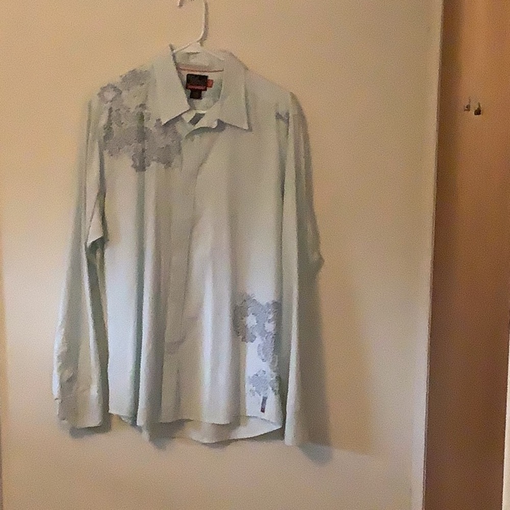 Quicksilver Men’s Button Down Long Sleeve Shirt